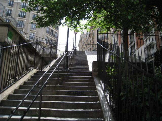 Quiet Apartment Hill Of Montmartre Paris Extérieur photo